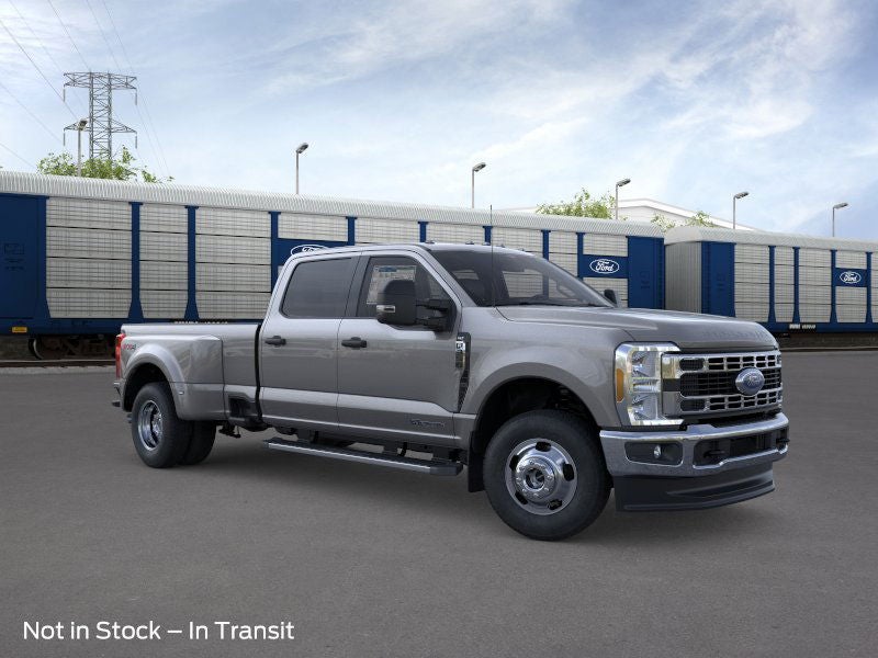 2026 Ford Super Duty F350 4X4 CREW/C