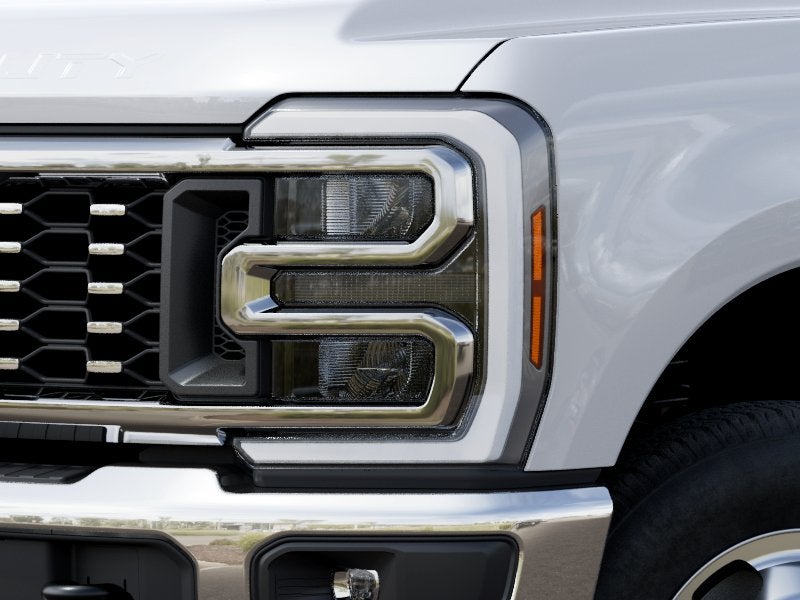2027 Ford Super Duty F-350® XLT