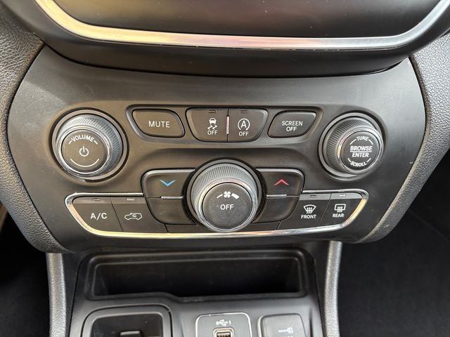 2020 Jeep Cherokee Latitude FWD