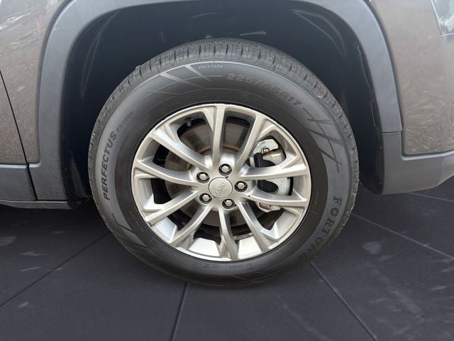 2021 Jeep Cherokee Latitude Plus 4x4