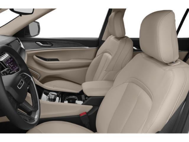 2022 Jeep Grand Cherokee L Altitude 4x2