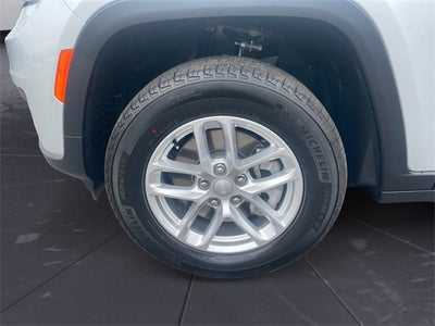 2025 Jeep Grand Cherokee GRAND CHEROKEE L LAREDO 4X2