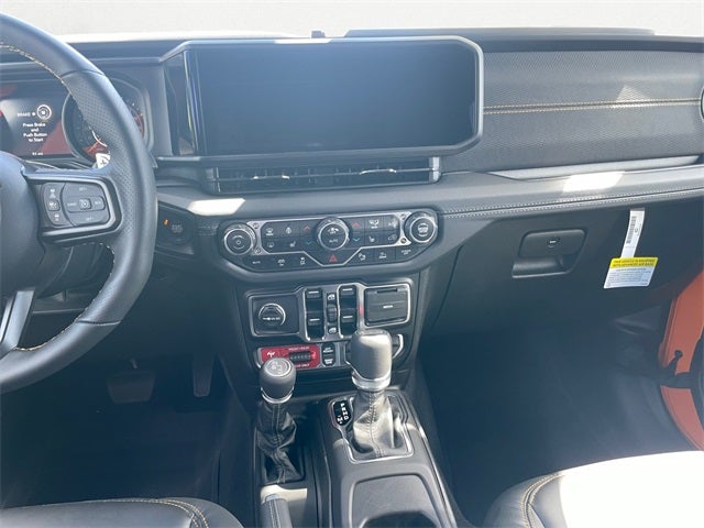 2025 Jeep Wrangler WRANGLER 4-DOOR RUBICON 392