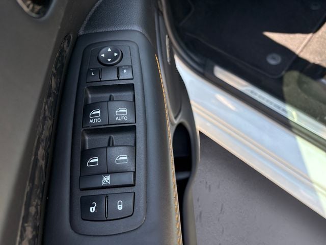 2023 Dodge Durango Hemi Orange AWD