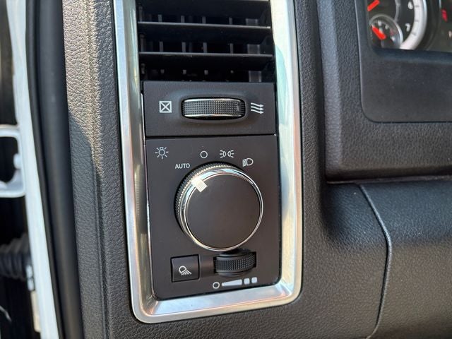 2024 RAM 1500 Classic SLT Quad Cab 4x4 6'4' Box