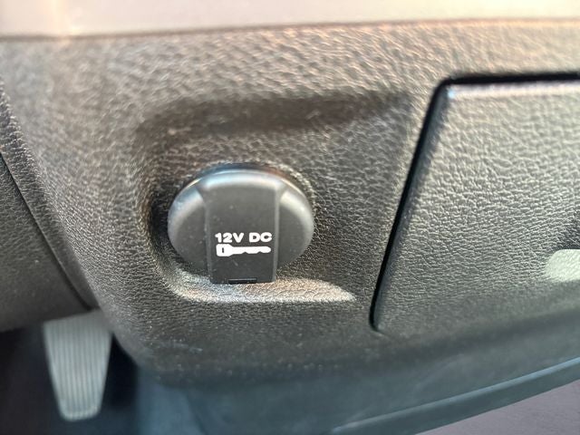 2024 RAM 1500 Classic SLT Quad Cab 4x4 6'4' Box