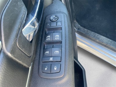 2024 RAM 1500 Classic Warlock Crew Cab 4x4 5'7' Box