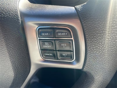 2024 RAM 1500 Classic Warlock Crew Cab 4x4 5'7' Box