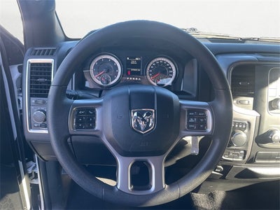 2024 RAM 1500 Classic Warlock Crew Cab 4x4 5'7' Box