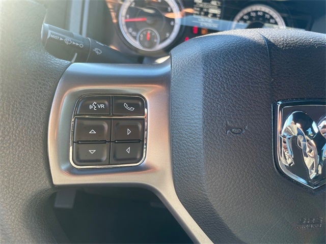 2024 RAM 1500 Classic Warlock Crew Cab 4x4 5'7' Box