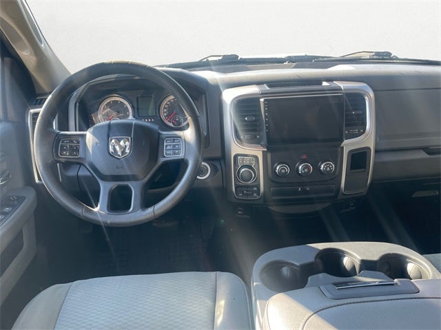 2019 RAM 1500 Classic SLT Crew Cab 4x4 6'4' Box