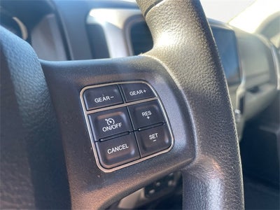 2019 RAM 1500 Classic SLT Crew Cab 4x4 6'4' Box