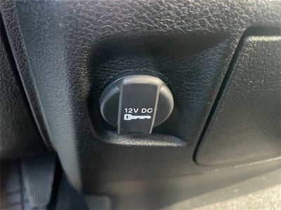 2019 RAM 1500 Classic SLT Crew Cab 4x4 6'4' Box