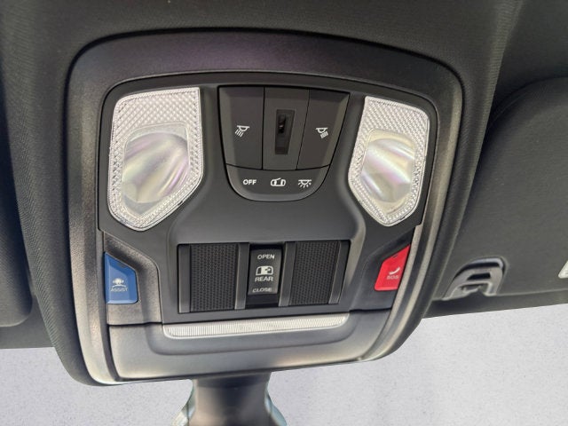 2024 RAM 1500 Big Horn Crew Cab 4x4 5'7' Box