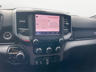 2024 RAM 1500 Big Horn Crew Cab 4x4 5'7' Box