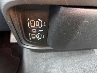 2020 RAM 1500 Big Horn Crew Cab 4x4 5'7' Box