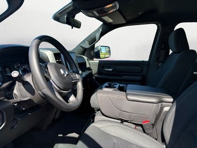 2026 RAM Ram 1500 RAM 1500 TRADESMAN CREW CAB 4X4 5'7' BOX