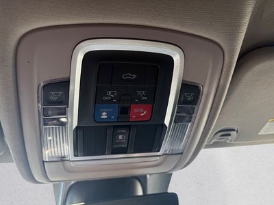 2022 RAM 1500 Laramie Crew Cab 4x4 5'7' Box