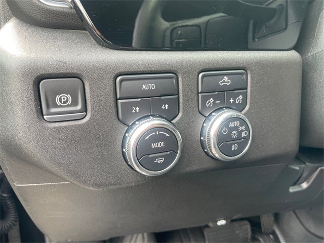 2025 GMC Sierra 1500 4WD Double Cab Standard Box Elevation with 3VL