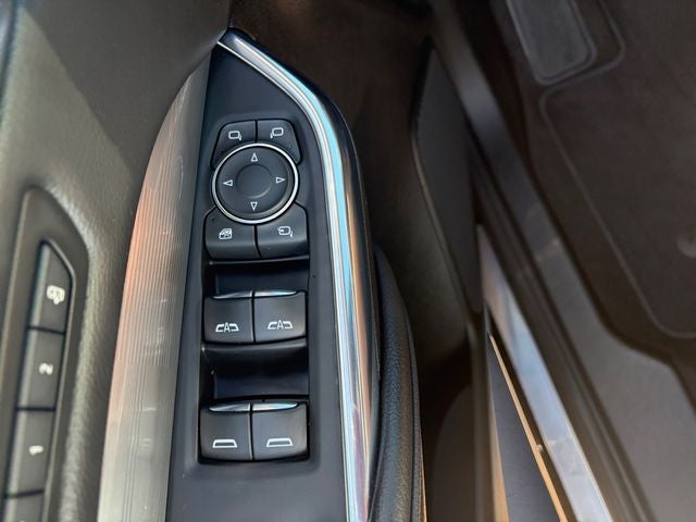 2024 Cadillac XT4 AWD Premium Luxury