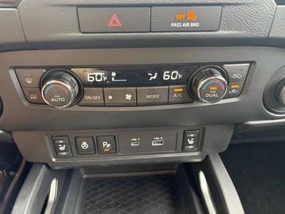 2022 Nissan Frontier Crew Cab SV 4x4