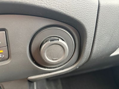 2022 Nissan Frontier Crew Cab SV 4x4