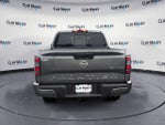 2022 Nissan Frontier Crew Cab SV 4x4
