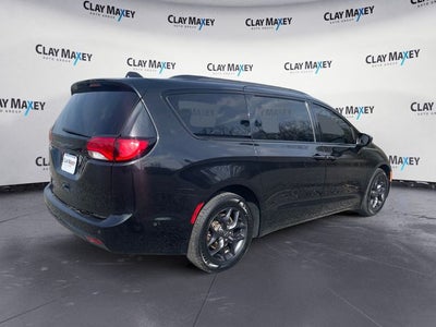 2020 Chrysler Pacifica Touring L Plus