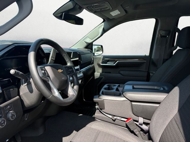 2026 Chevrolet Silverado 1500 4WD Crew Cab Standard Bed LT