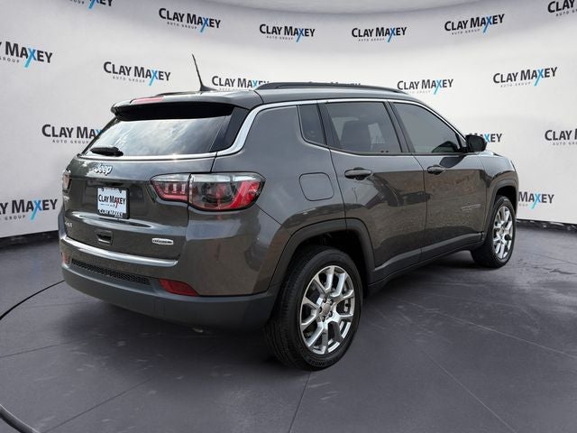 2022 Jeep Compass Latitude Lux 4x4