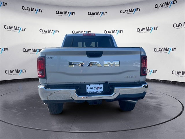 2026 RAM 2500 RAM 2500 TRADESMAN CREW CAB 4X4 6'4' BOX