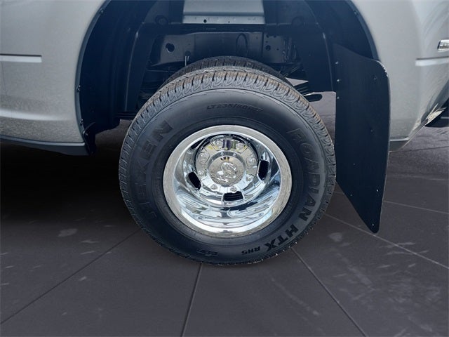 2024 RAM 3500 Tradesman Crew Cab 4x4 8' Box