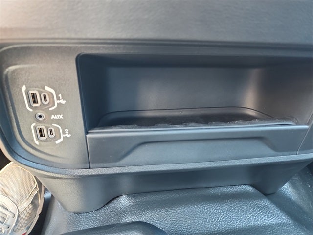 2024 RAM 3500 Tradesman Crew Cab 4x4 8' Box