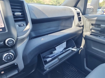 2024 RAM 3500 Tradesman Crew Cab 4x4 8' Box