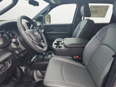 2024 RAM 3500 Tradesman Crew Cab 4x4 8' Box