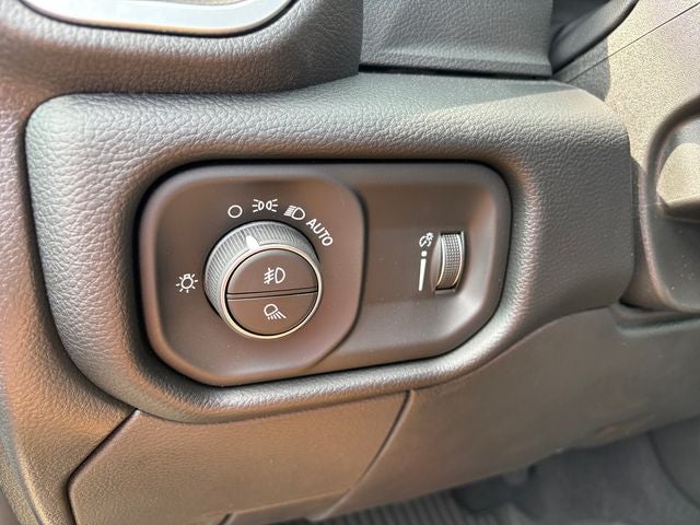 2026 RAM 3500 RAM 3500 BIG HORN CREW CAB 4X4 8' BOX