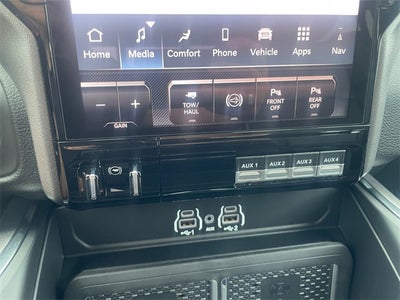 2026 RAM Ram 3500 RAM 3500 LARAMIE CREW CAB 4X4 8' BOX