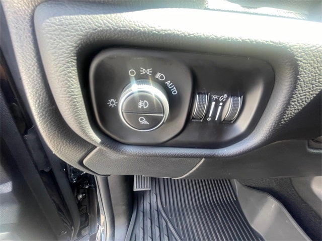 2025 RAM Ram 3500 RAM 3500 LARAMIE MEGA CAB 4X4 6'4' BOX