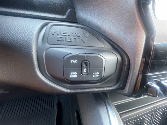 2025 RAM Ram 3500 RAM 3500 LARAMIE MEGA CAB 4X4 6'4' BOX