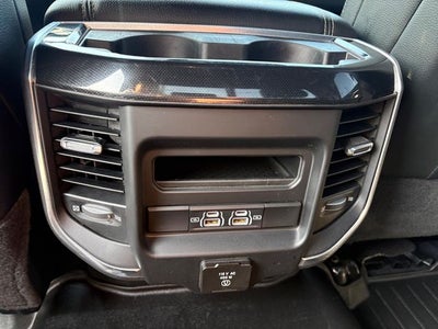 2022 RAM 2500 Laramie Crew Cab 4x4 6'4' Box