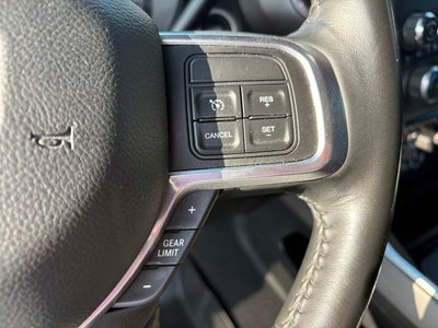 2022 RAM 2500 Laramie Crew Cab 4x4 6'4' Box