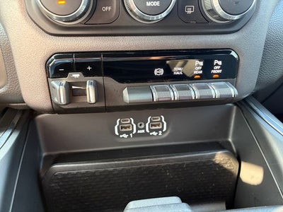 2022 RAM 2500 Laramie Crew Cab 4x4 6'4' Box