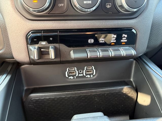 2022 RAM 2500 Laramie Crew Cab 4x4 6'4' Box