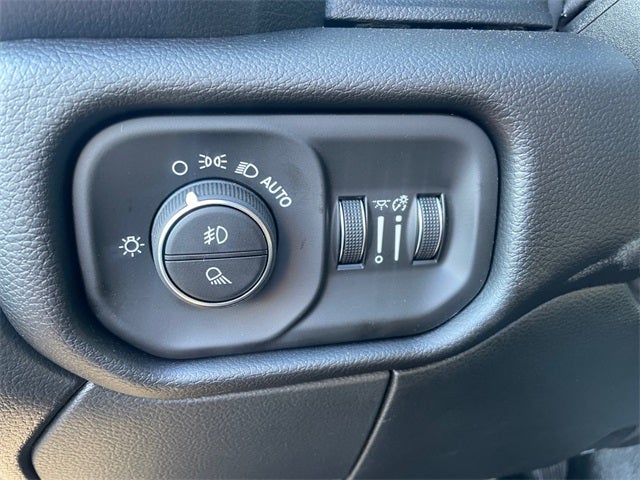 2026 RAM Ram 3500 Chassis Cab RAM 3500 BIG HORN CREW CAB CHASSIS 4X4 60' CA