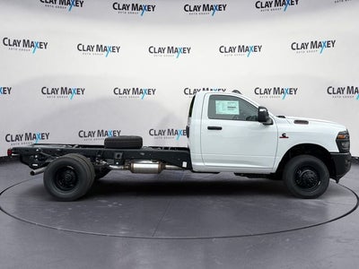 2026 RAM Ram 3500 Chassis Cab RAM 3500 TRADESMAN CHASSIS REGULAR CAB 4X4 84' CA