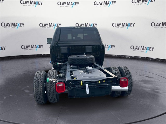 2026 RAM Ram 3500 Chassis Cab RAM 3500 TRADESMAN CREW CAB CHASSIS 4X4 60' CA