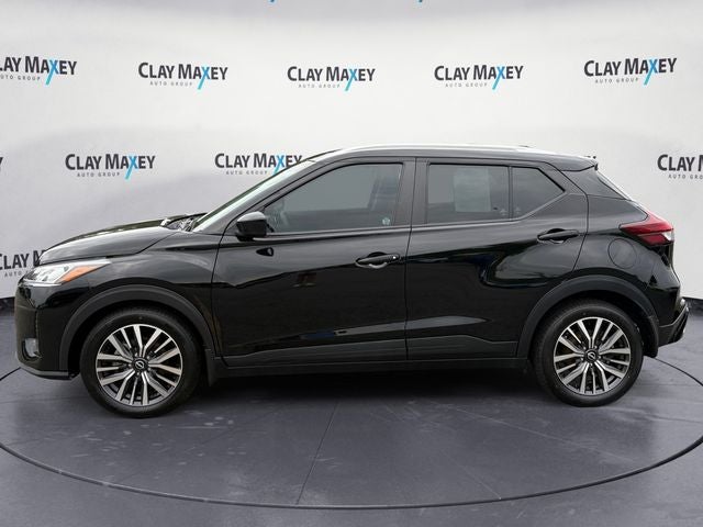 2022 Nissan Kicks SV Xtronic CVT