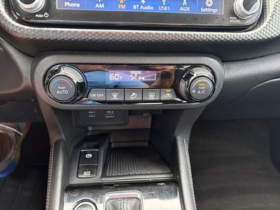2022 Nissan Kicks SV Xtronic CVT