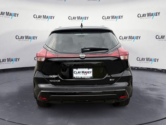 2022 Nissan Kicks SV Xtronic CVT