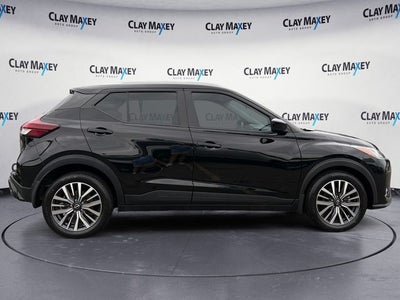 2022 Nissan Kicks SV Xtronic CVT